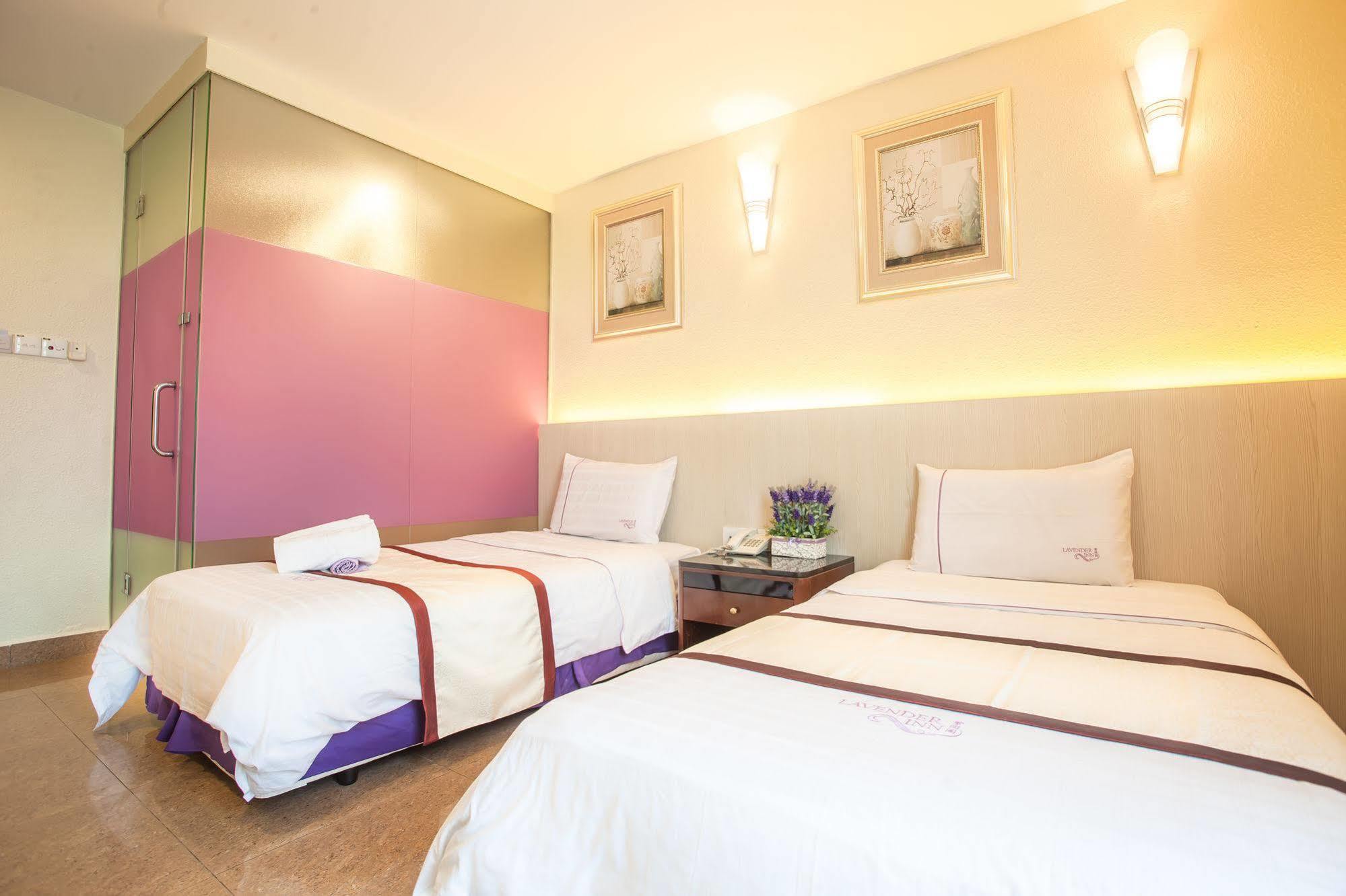 ג'והור בהרו Lavender Inn Nusa Bestari מראה חיצוני תמונה